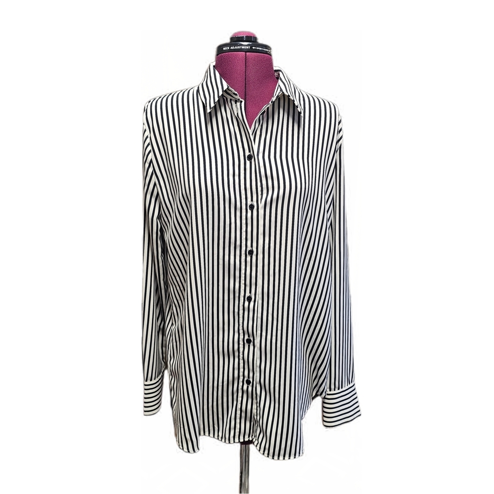 H&M Cream & Black Striped Long Sleeve Button-down Shirt Womens Medium